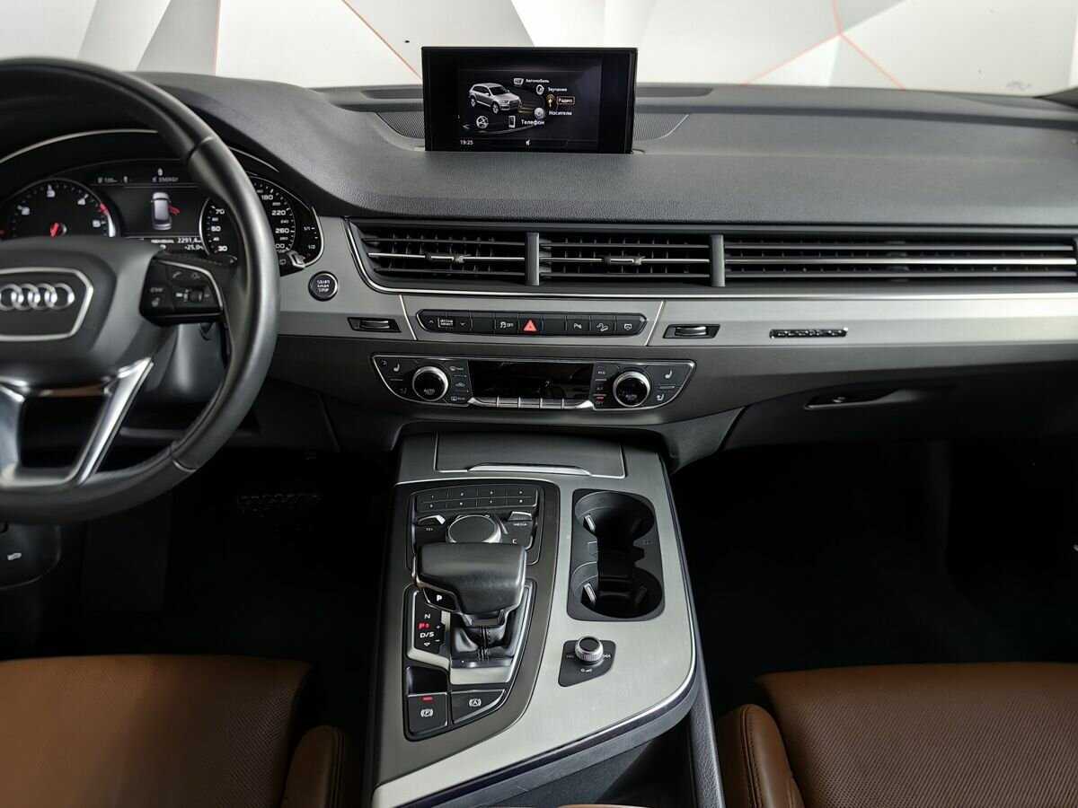 Купить Audi Q7 с пробегом. Фото: #10