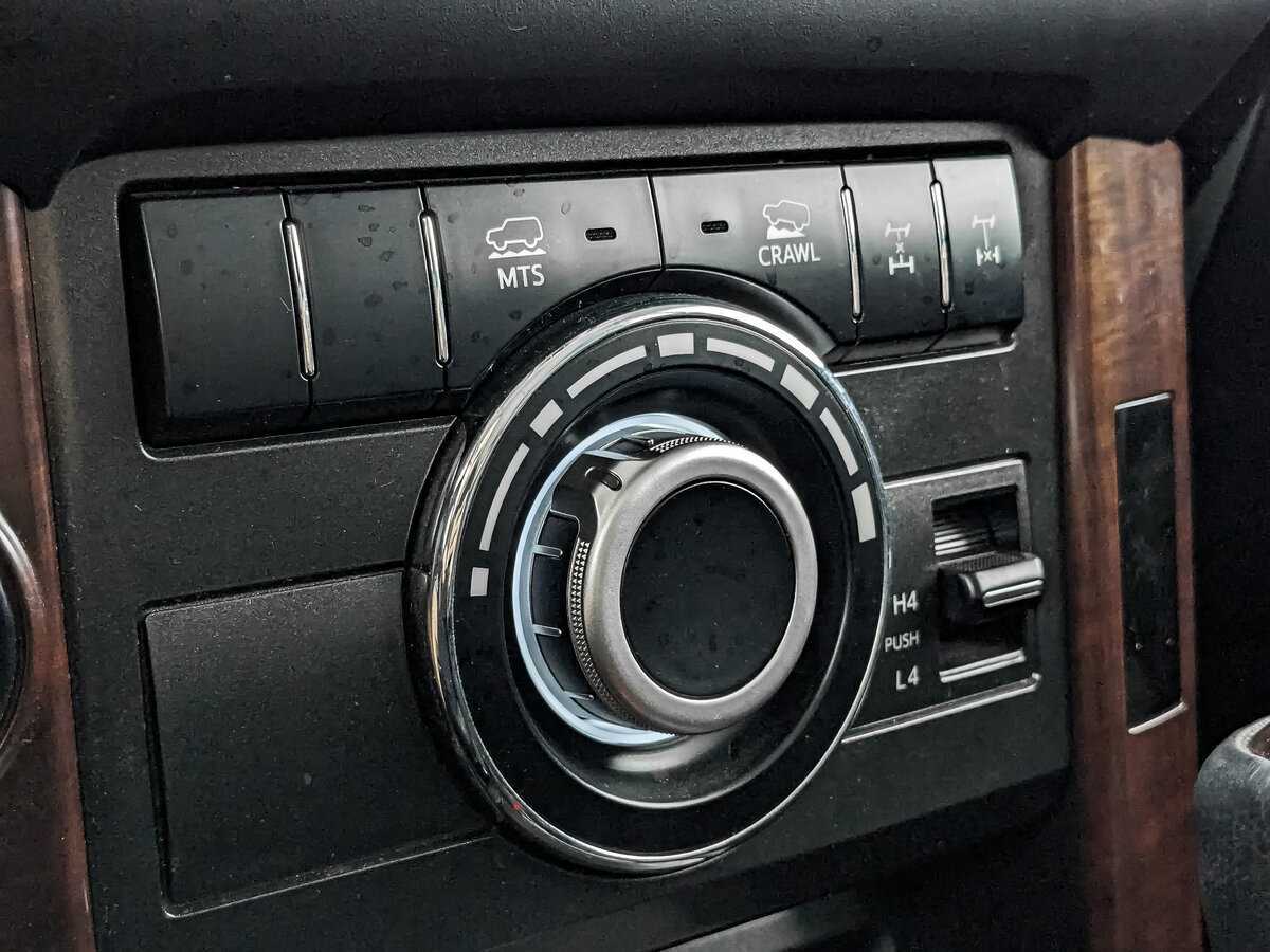 Купить Toyota Land Cruiser Prado с пробегом. Фото: #24