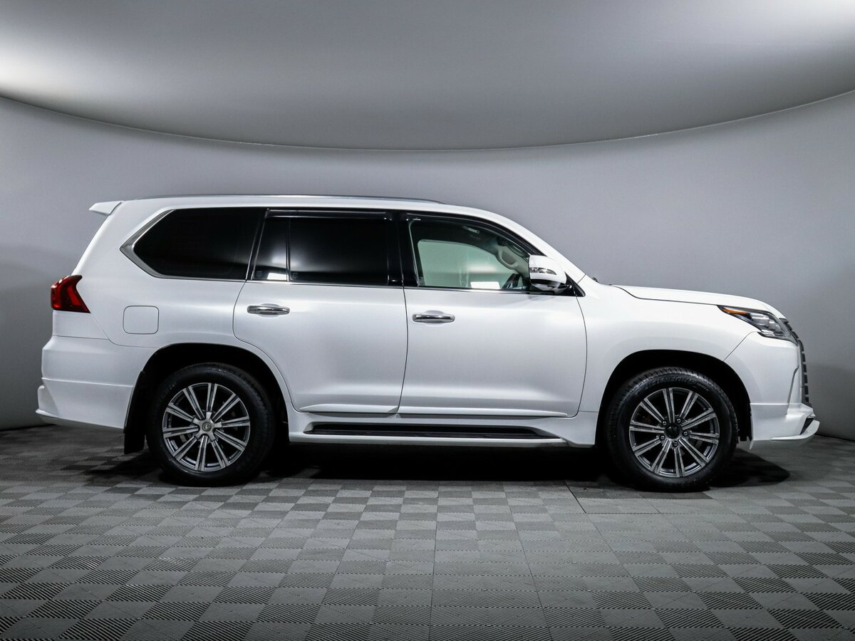 Купить Lexus LX с пробегом. Фото: #3