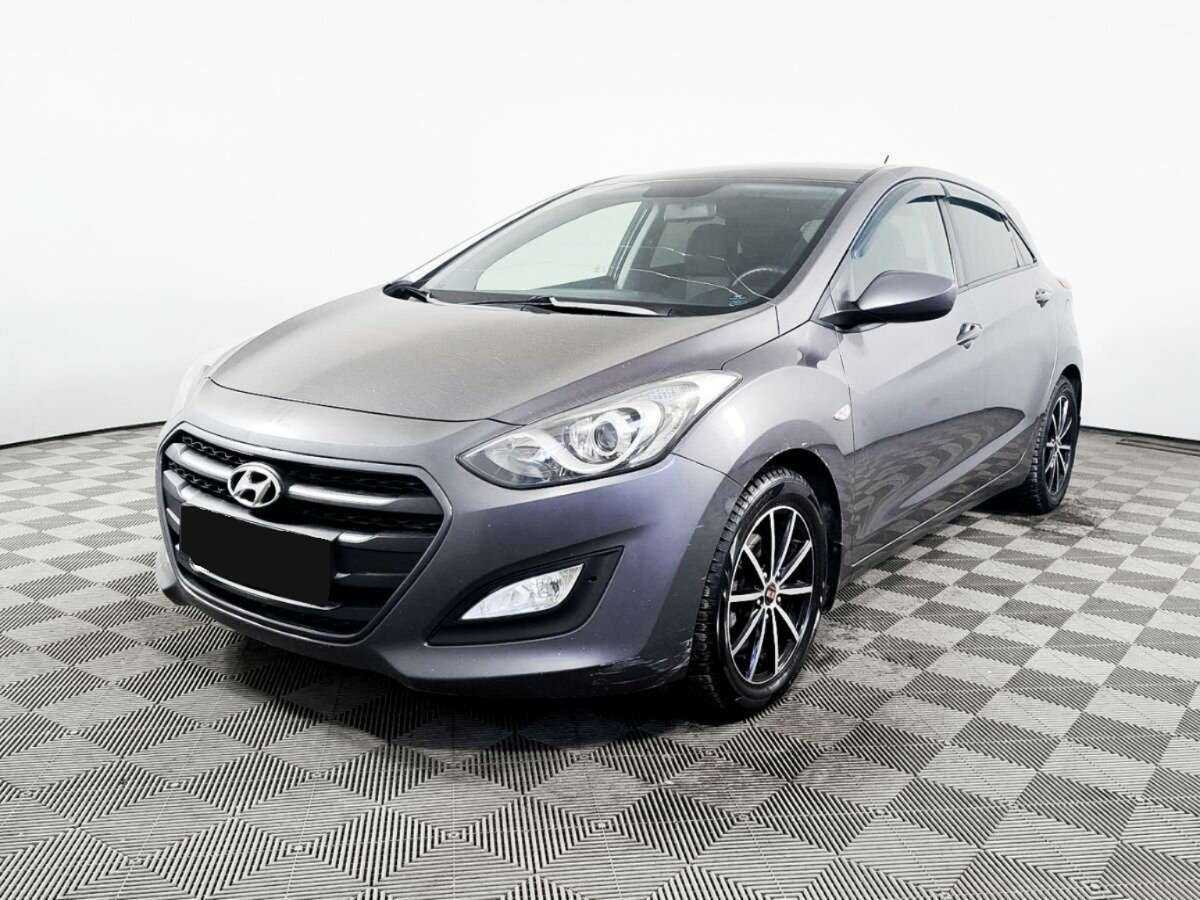 Купить Hyundai i30 с пробегом. Посмотреть фото
