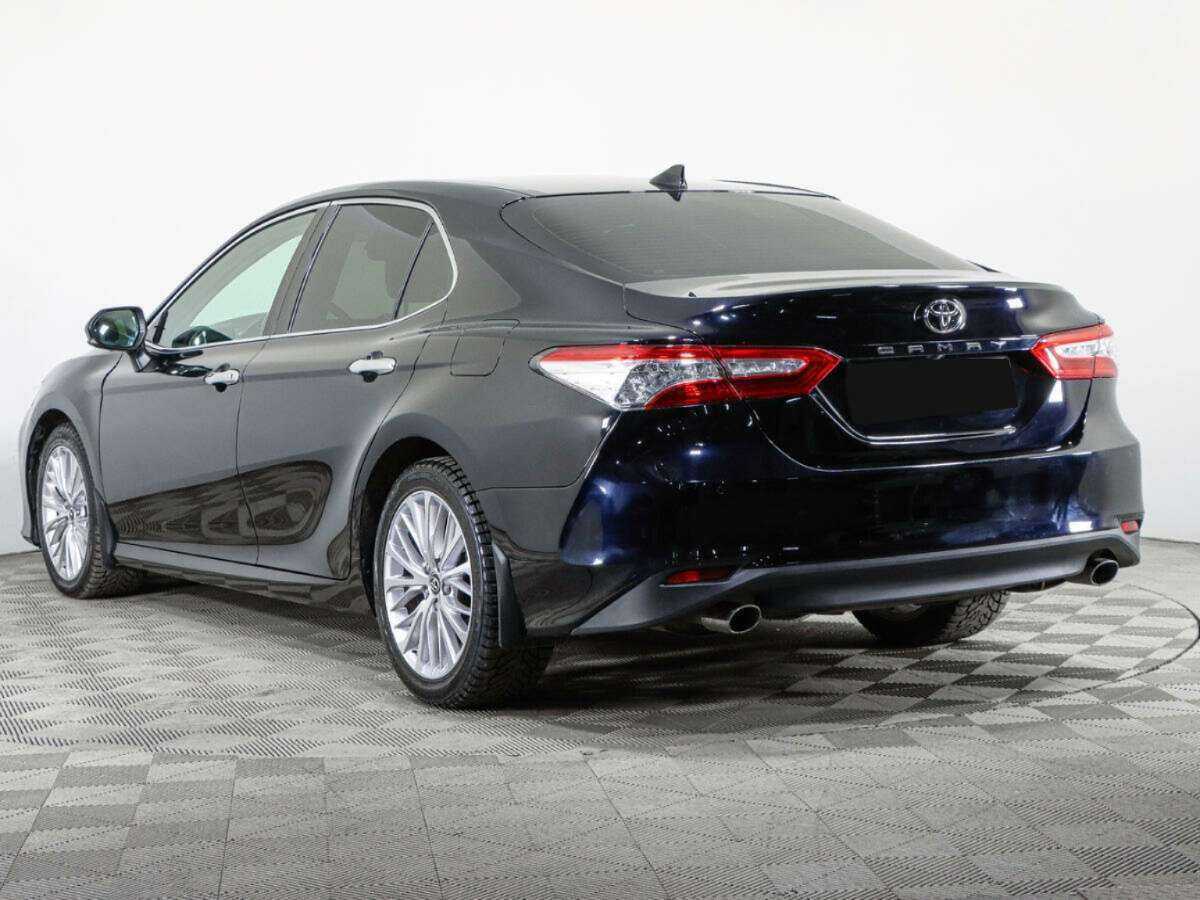Купить Toyota Camry с пробегом. Фото: #5