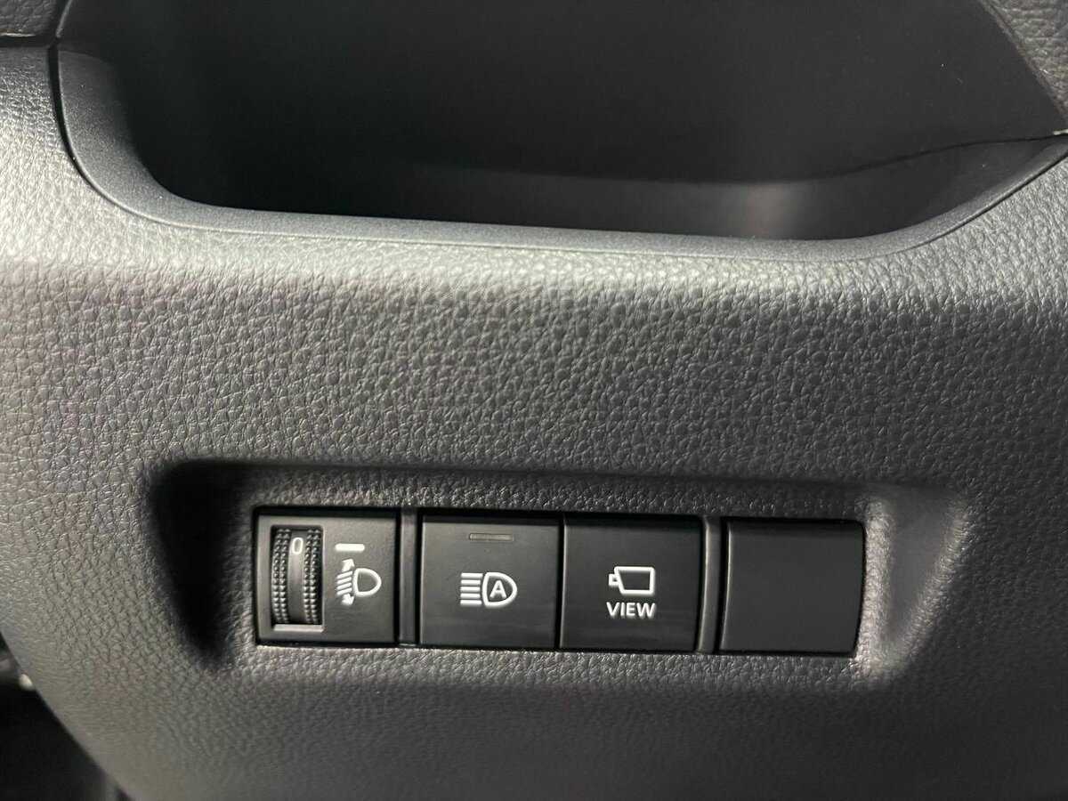 Купить Toyota RAV4 с пробегом. Фото: #20