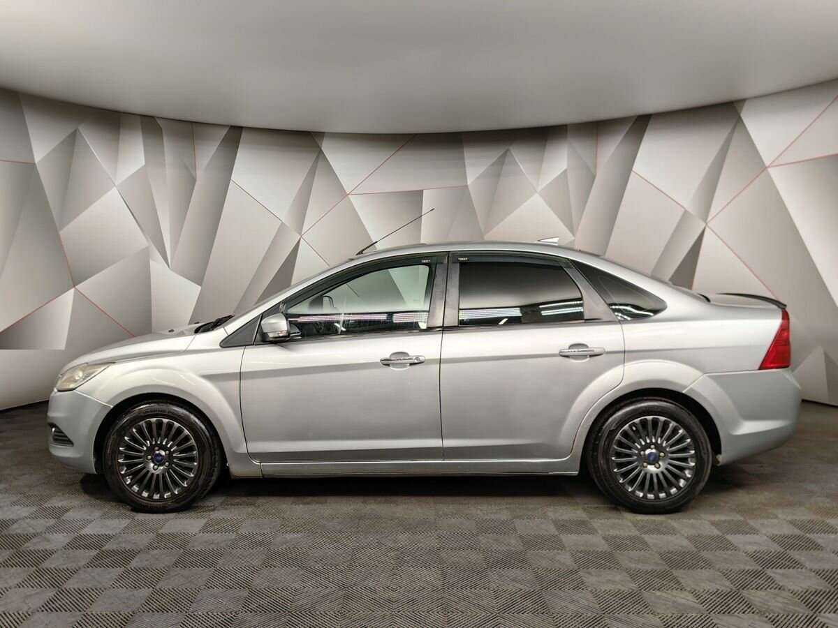 Купить Ford Focus с пробегом. Фото: #4