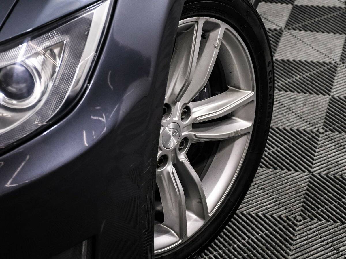 Купить Tesla Model S с пробегом. Фото: #13