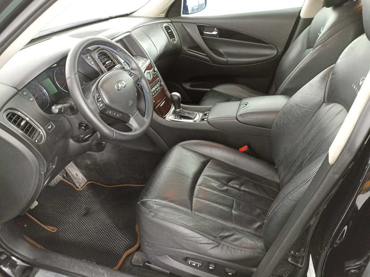 Купить Infiniti EX с пробегом. Фото: #13
