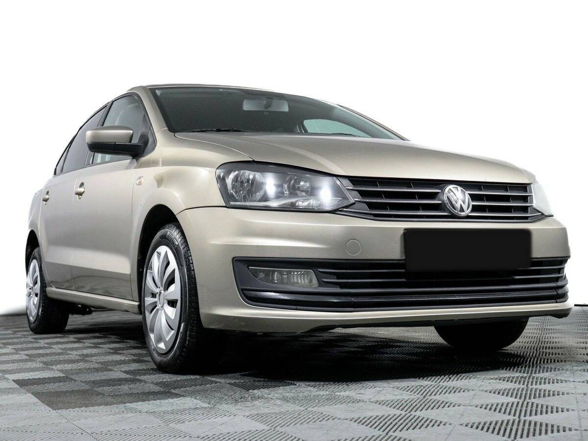 Купить Volkswagen Polo с пробегом. Фото: #18