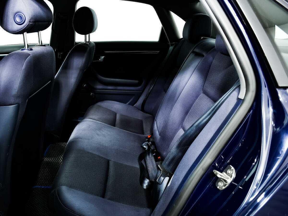 Купить Audi A4 с пробегом. Фото: #11