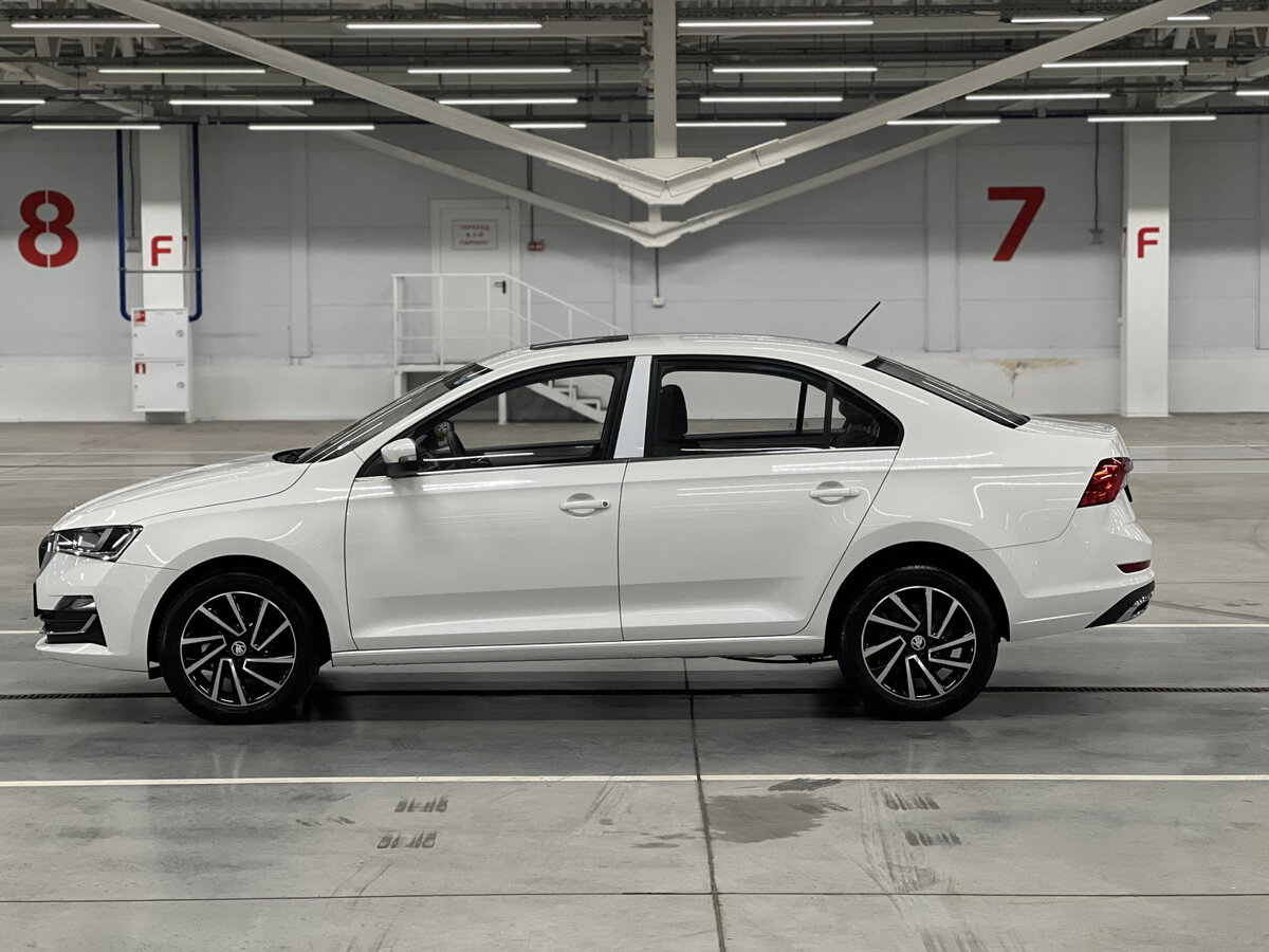 Купить Skoda Rapid с пробегом. Фото: #3