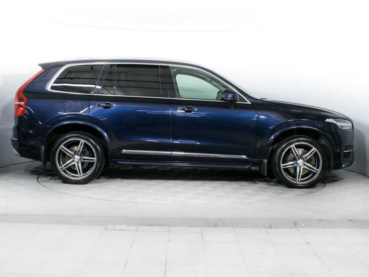 Купить Volvo XC90 с пробегом. Фото: #3