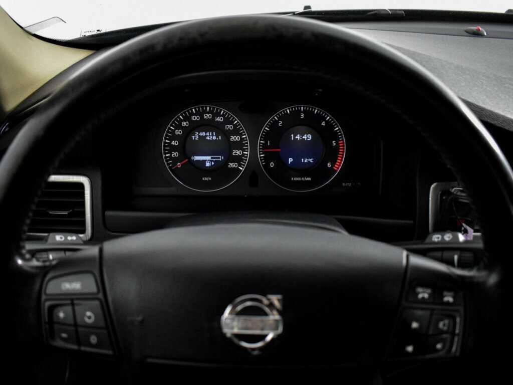 Купить Volvo XC70 с пробегом. Фото: #16