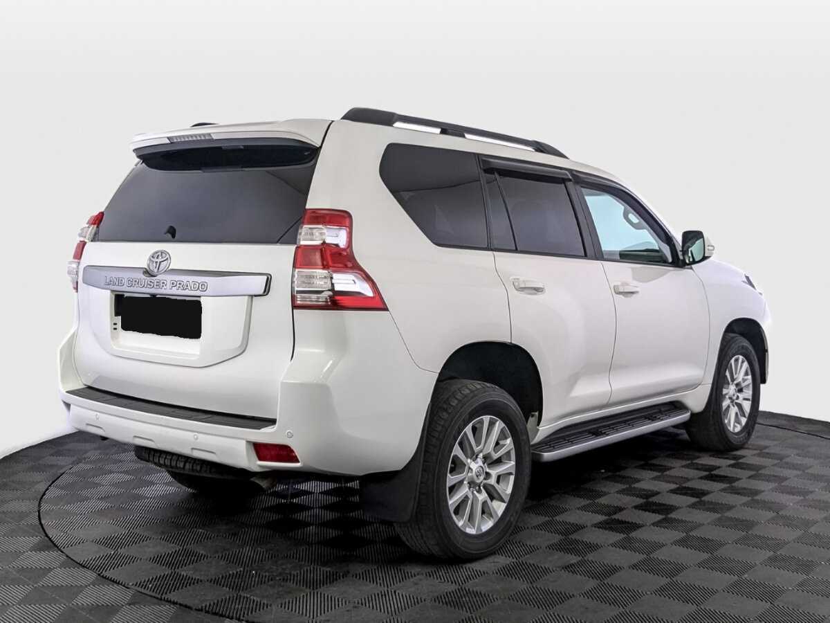 Купить Toyota Land Cruiser Prado с пробегом. Фото: #4