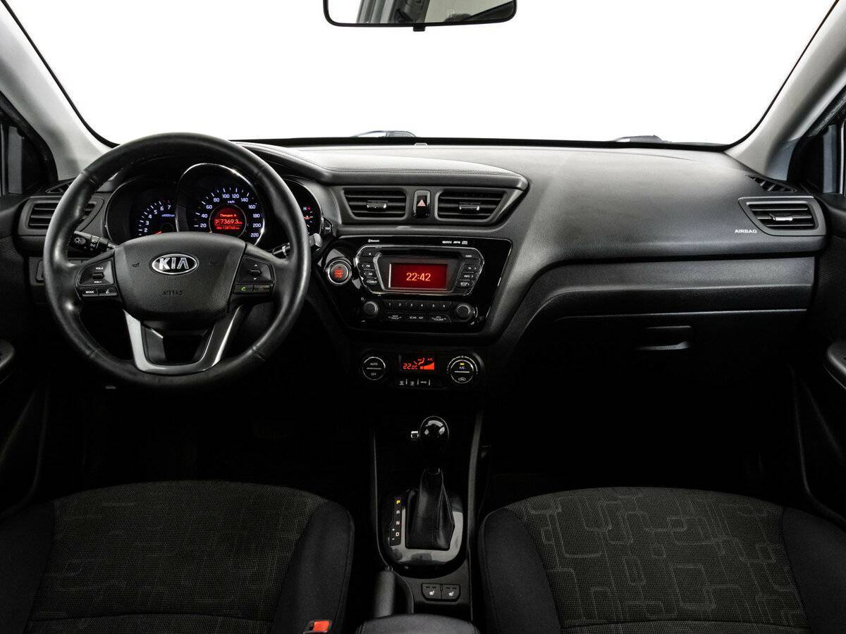 Купить Kia Rio с пробегом. Фото: #7