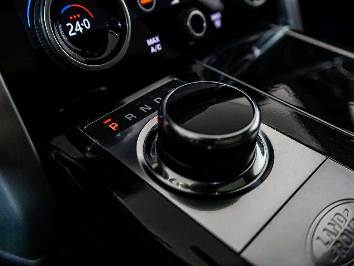 Купить Land Rover Range Rover с пробегом. Фото: #14