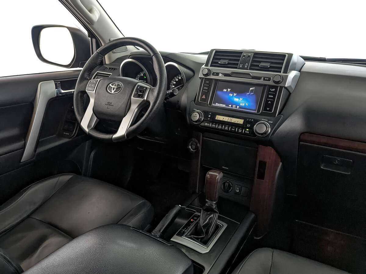 Купить Toyota Land Cruiser Prado с пробегом. Фото: #23