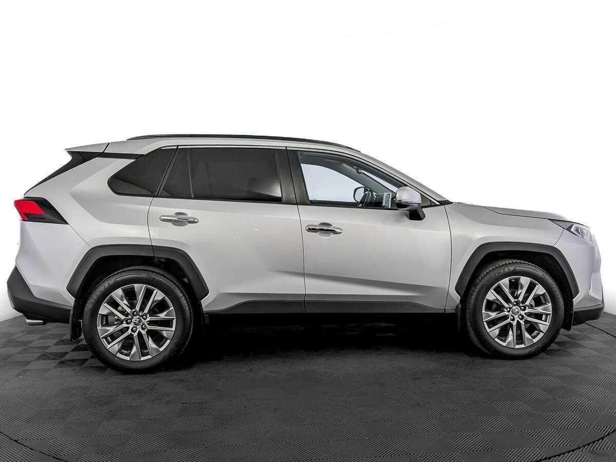 Купить Toyota RAV4 с пробегом. Фото: #3