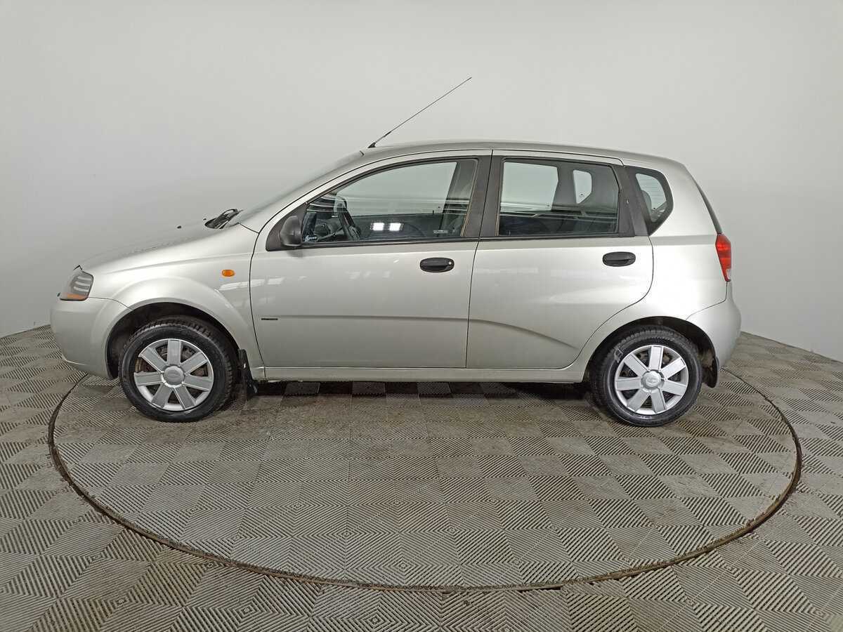 Купить Chevrolet Aveo с пробегом. Фото: #7