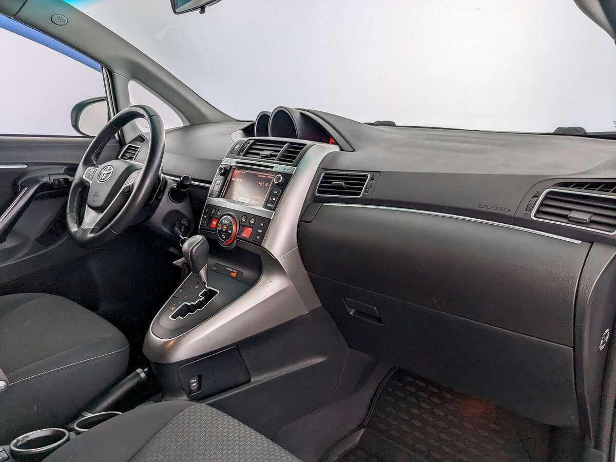 Купить Toyota Verso с пробегом. Фото: #8