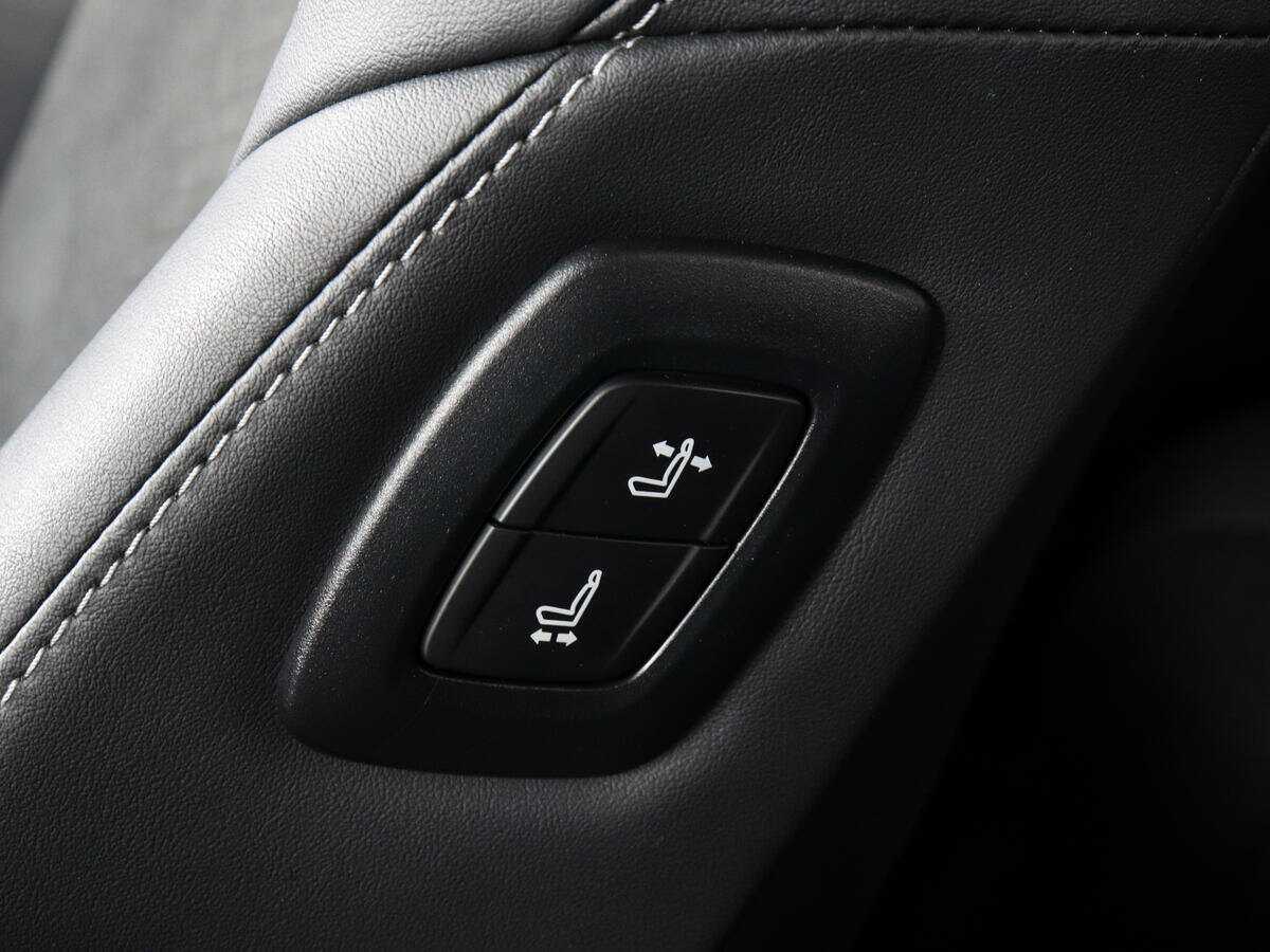 Купить Toyota Camry с пробегом. Фото: #14