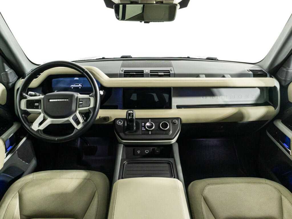 Купить Land Rover Defender с пробегом. Фото: #10