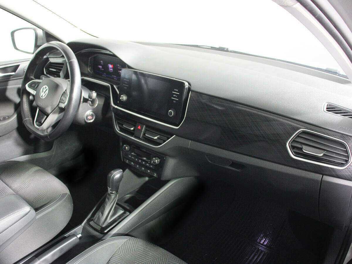 Купить Volkswagen Polo с пробегом. Фото: #6