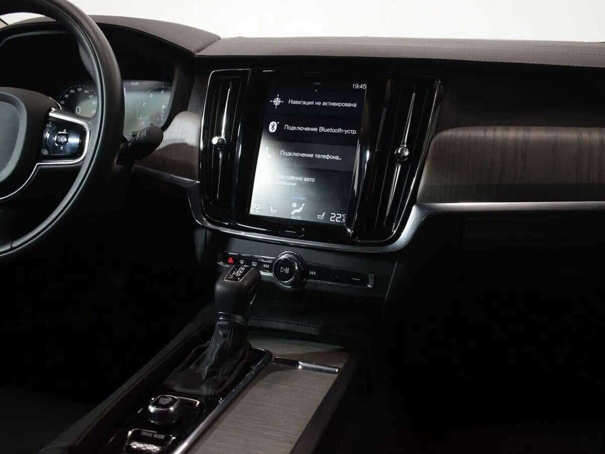 Купить Volvo S90 с пробегом. Фото: #20