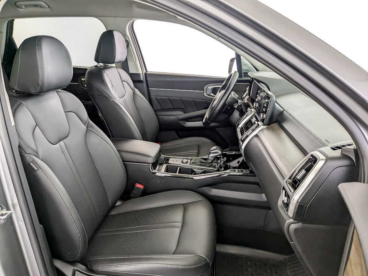 Купить Kia Sorento с пробегом. Фото: #19
