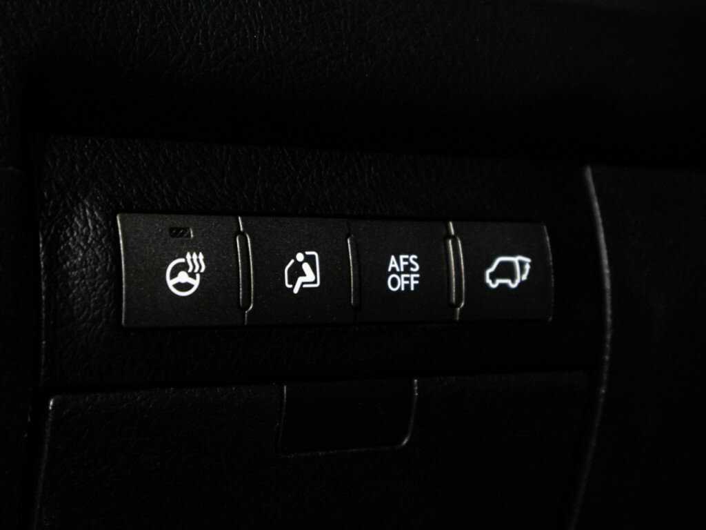 Купить Lexus LX с пробегом. Фото: #19