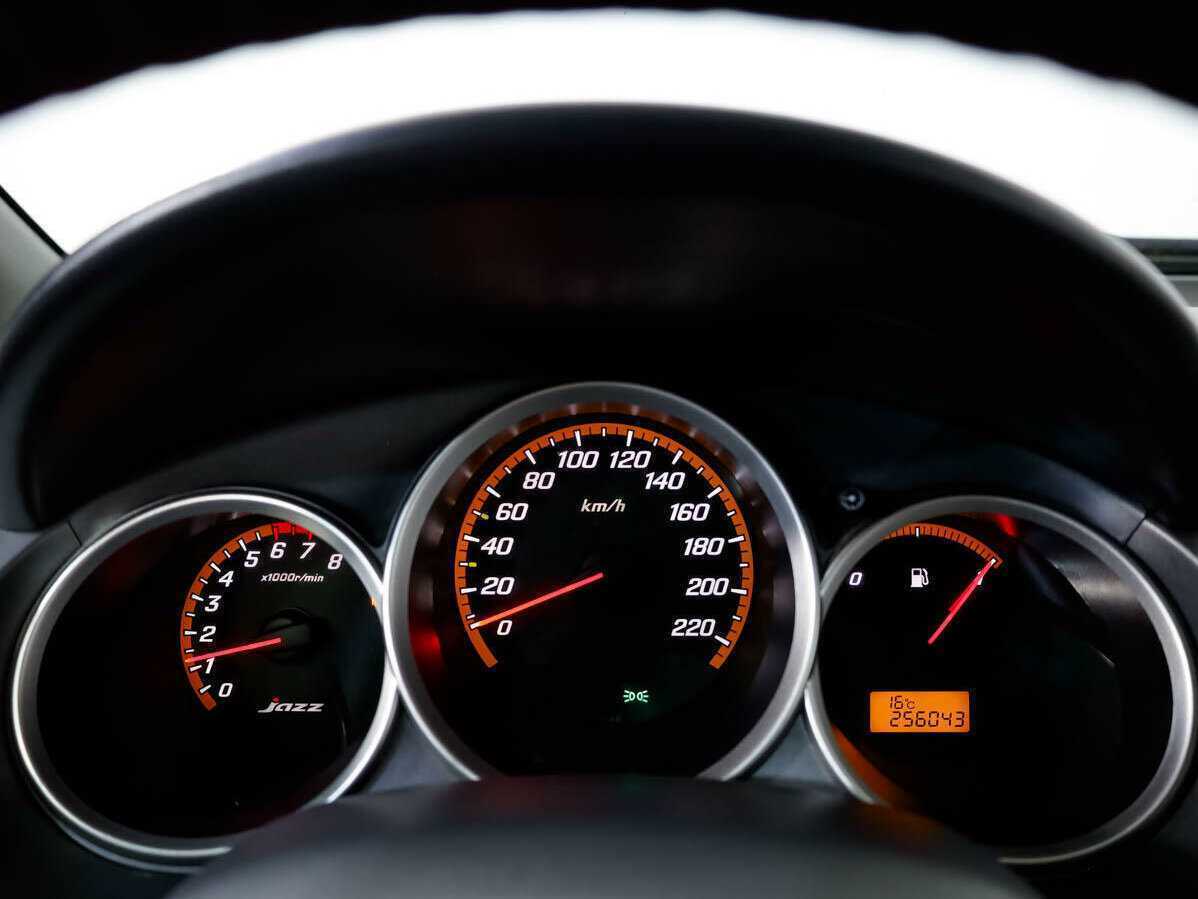 Купить Honda Jazz с пробегом. Фото: #9