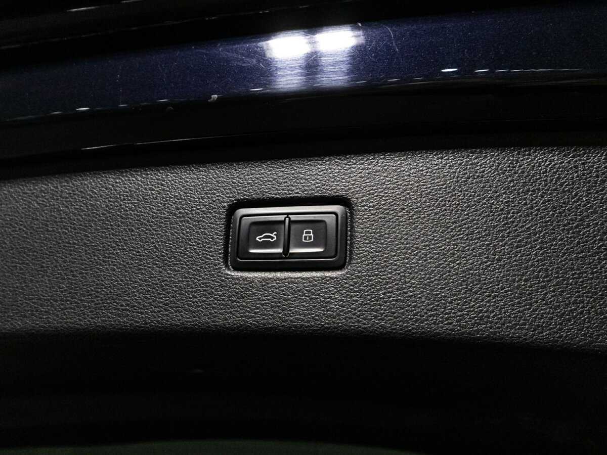 Купить Audi Q7 с пробегом. Фото: #16