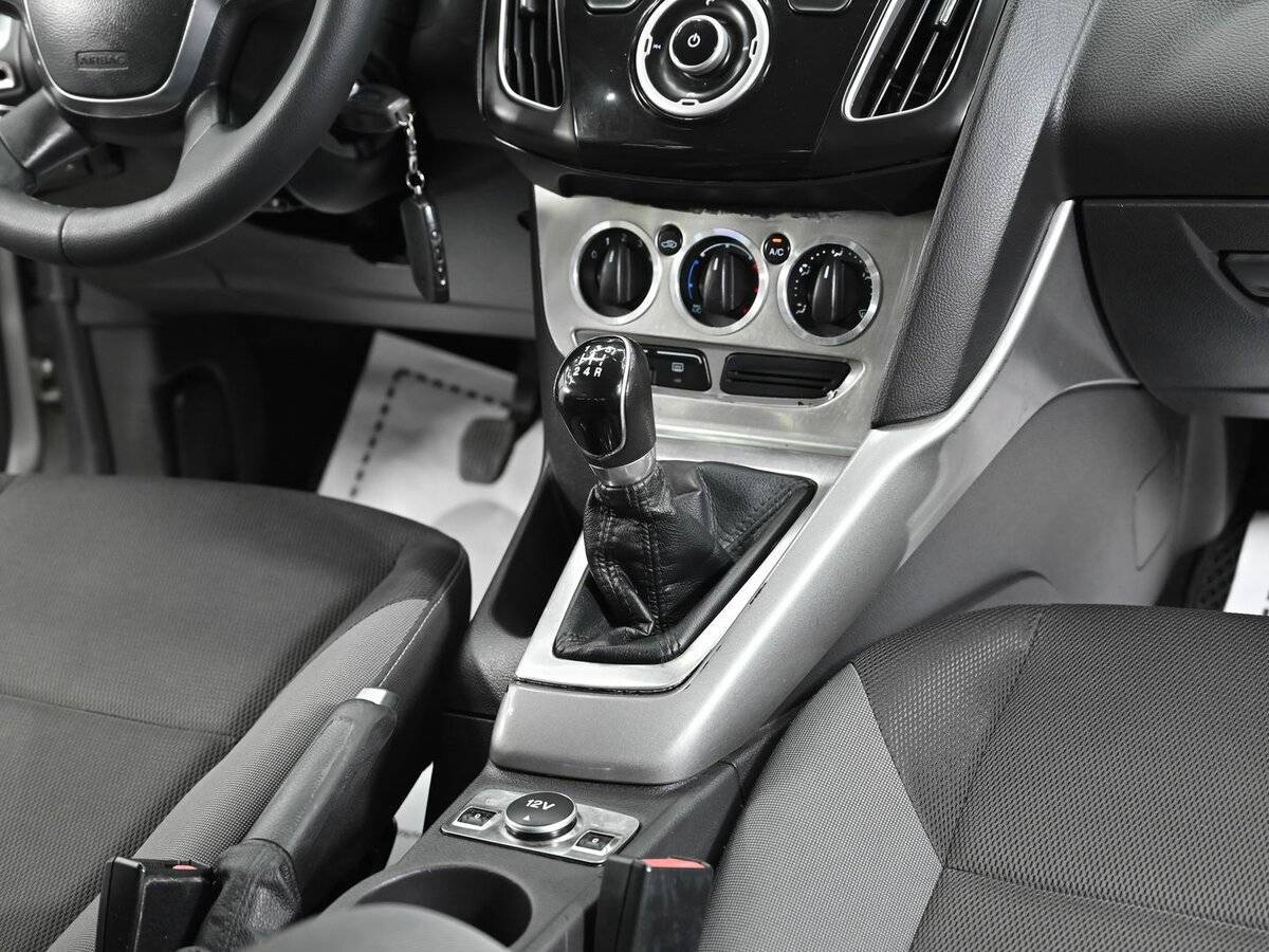 Купить Ford Focus с пробегом. Фото: #8