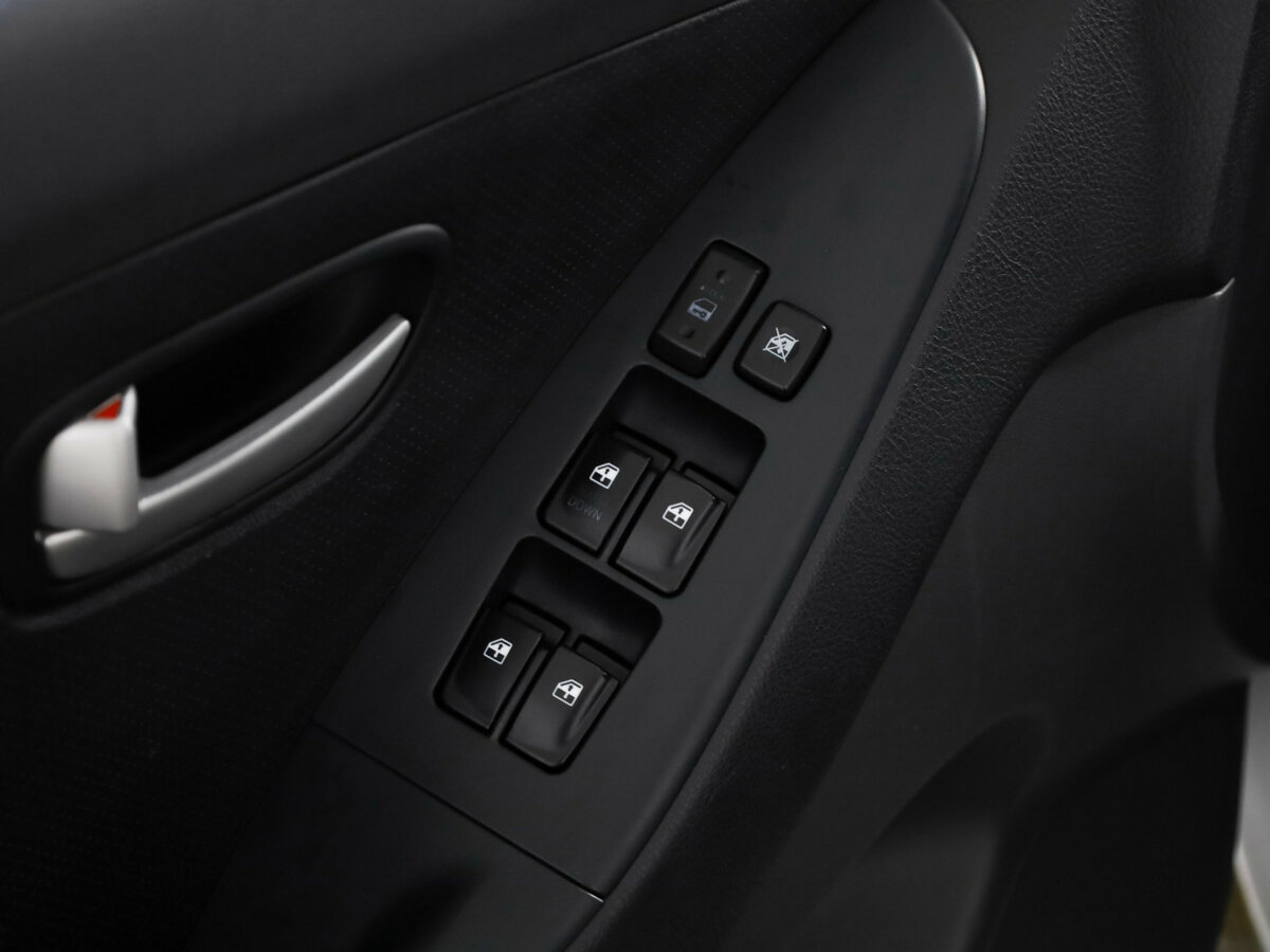 Купить Hyundai Elantra с пробегом. Фото: #10