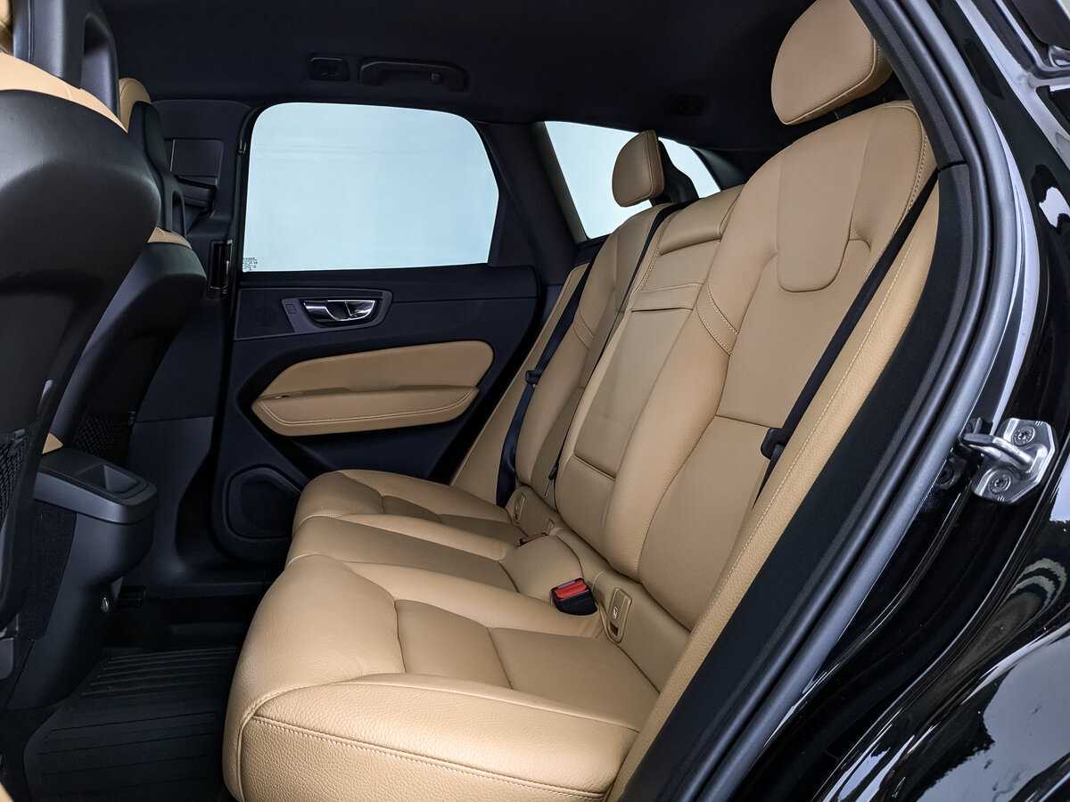 Купить Volvo XC60 с пробегом. Фото: #15