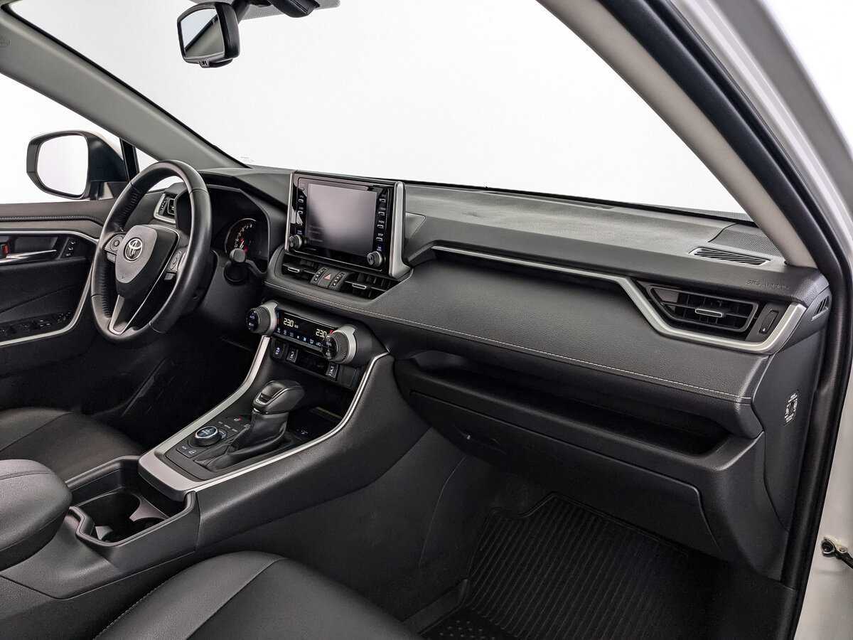 Купить Toyota RAV4 с пробегом. Фото: #8