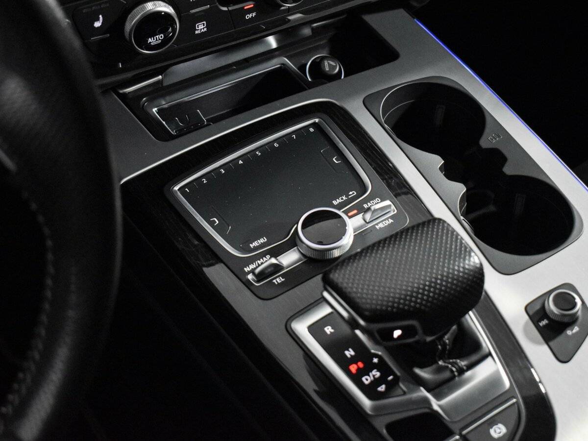 Купить Audi Q7 с пробегом. Фото: #17