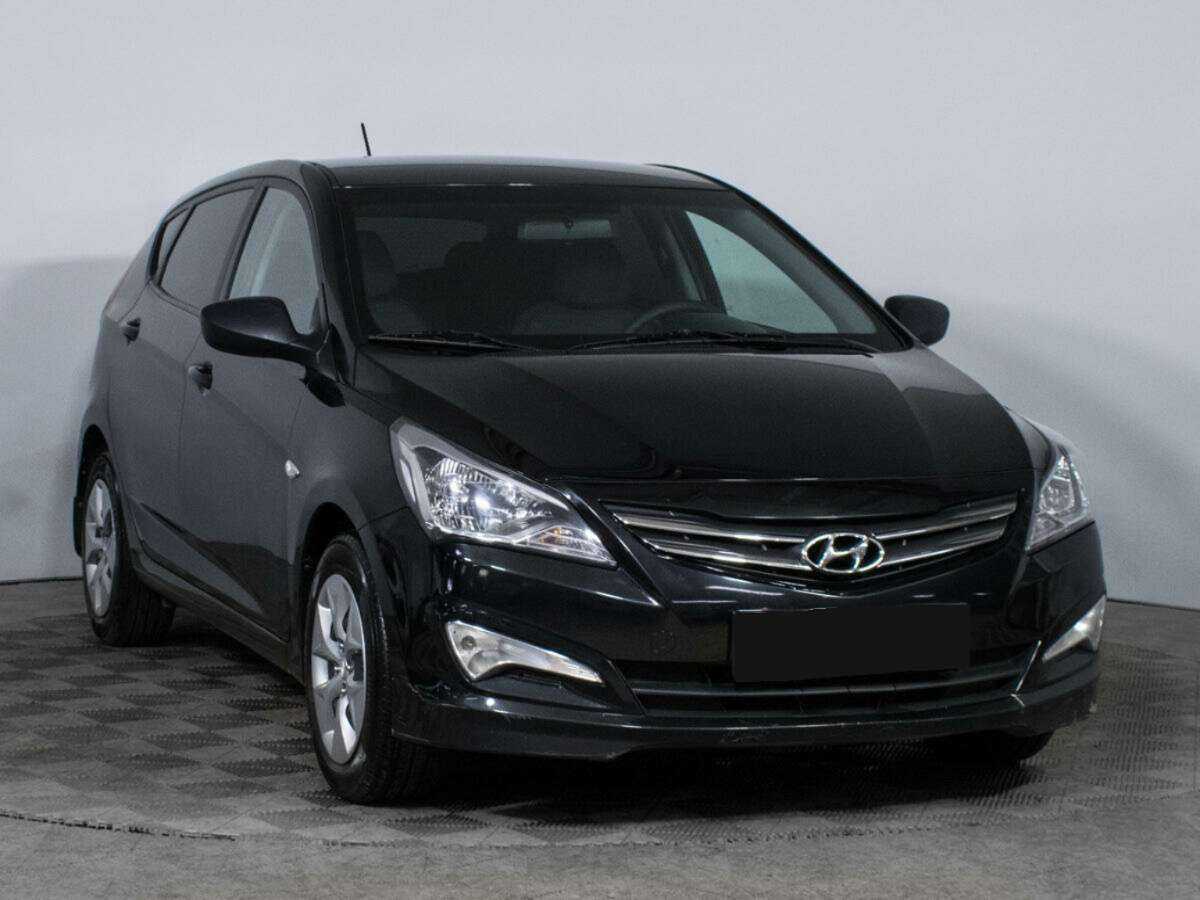 Купить Hyundai Solaris с пробегом. Фото: #2