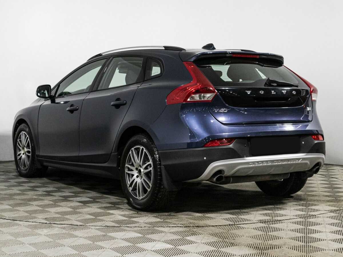 Купить Volvo V40 Cross Country с пробегом. Фото: #6
