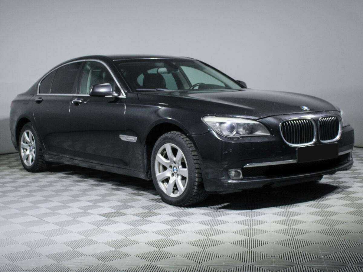 Купить BMW 7 серии с пробегом. Фото: #2