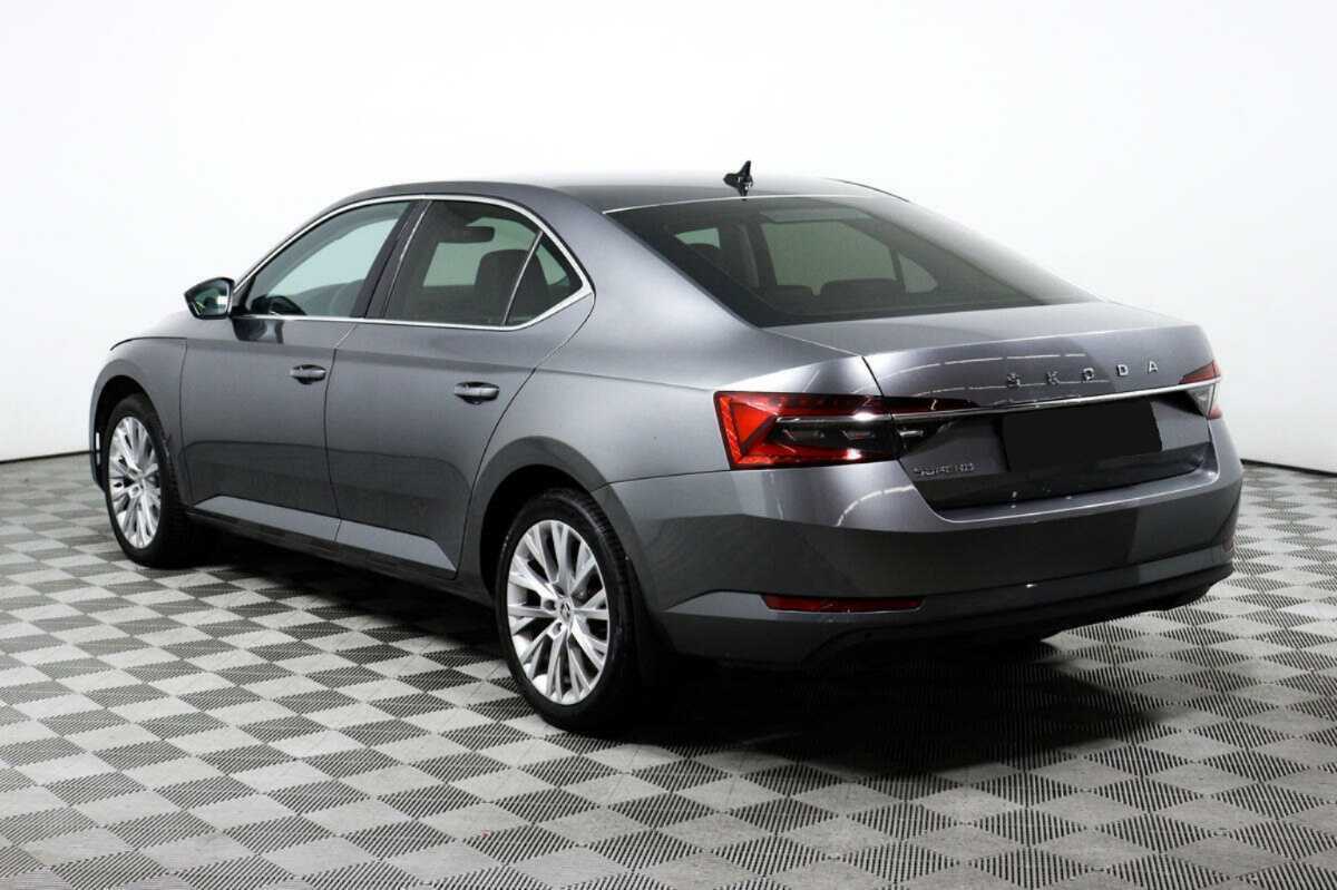 Купить Skoda Superb с пробегом. Фото: #6