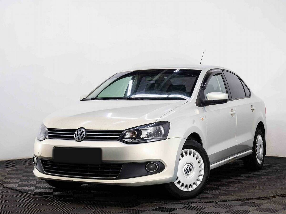 Купить Volkswagen Polo с пробегом. Посмотреть фото
