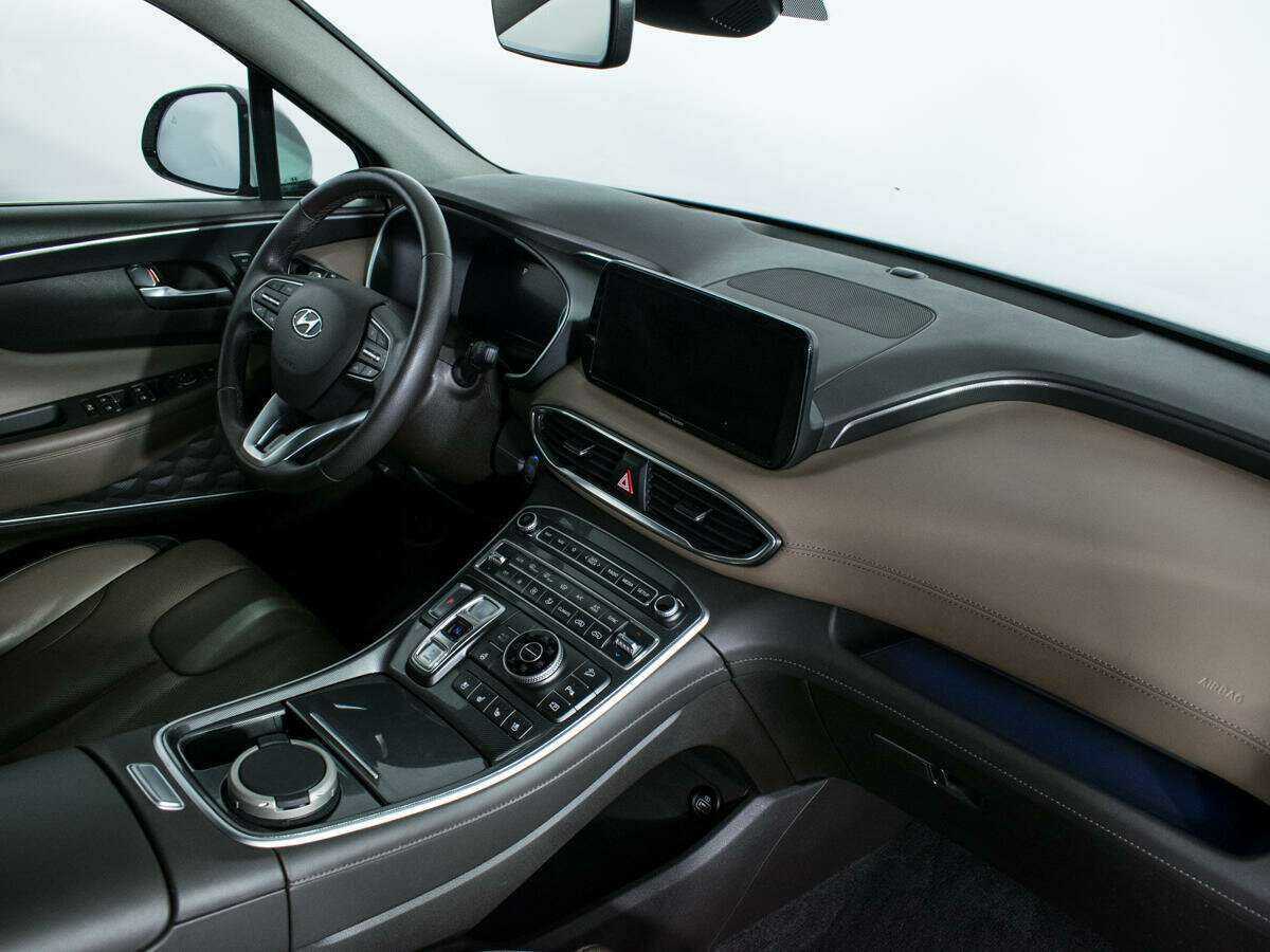 Купить Hyundai Santa Fe с пробегом. Фото: #8