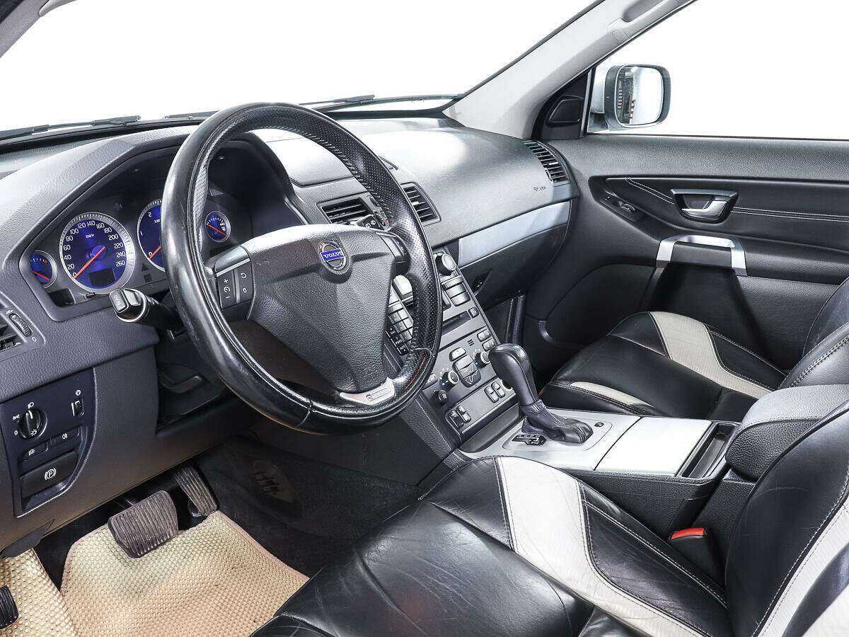 Купить Volvo XC90 с пробегом. Фото: #12