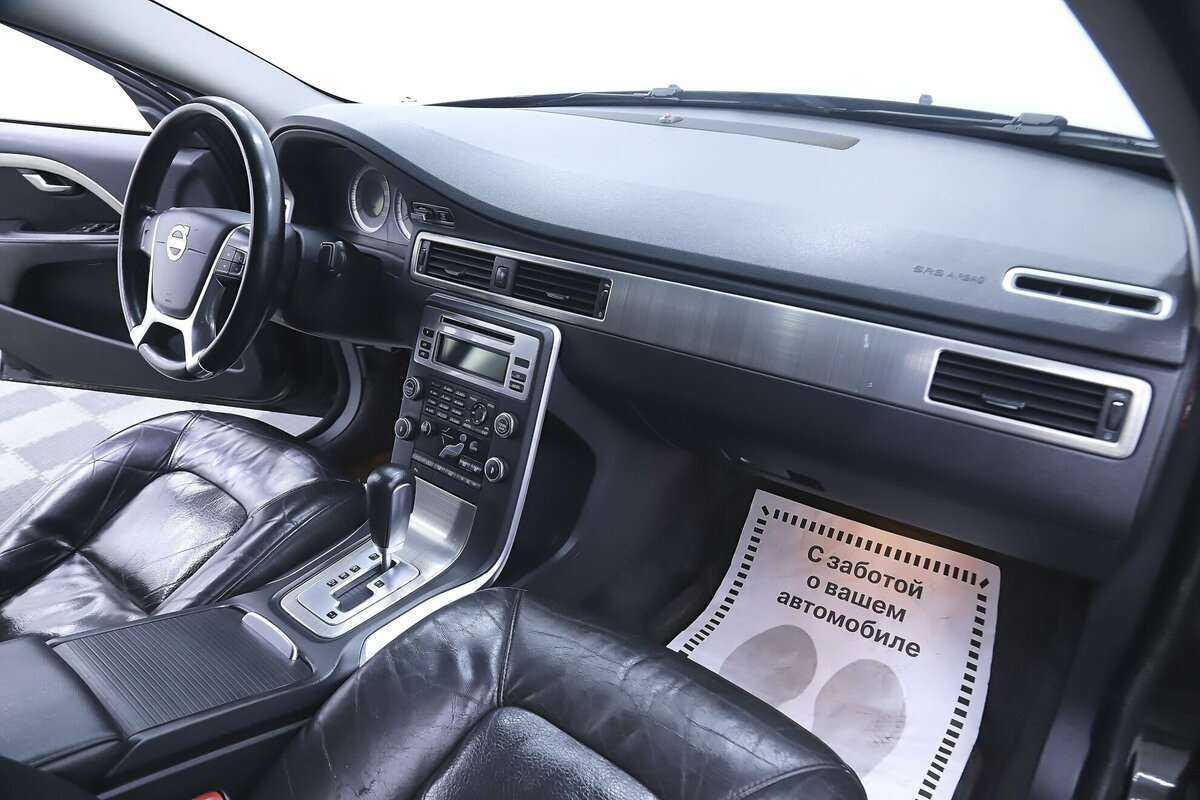 Купить Volvo S80 с пробегом. Фото: #13