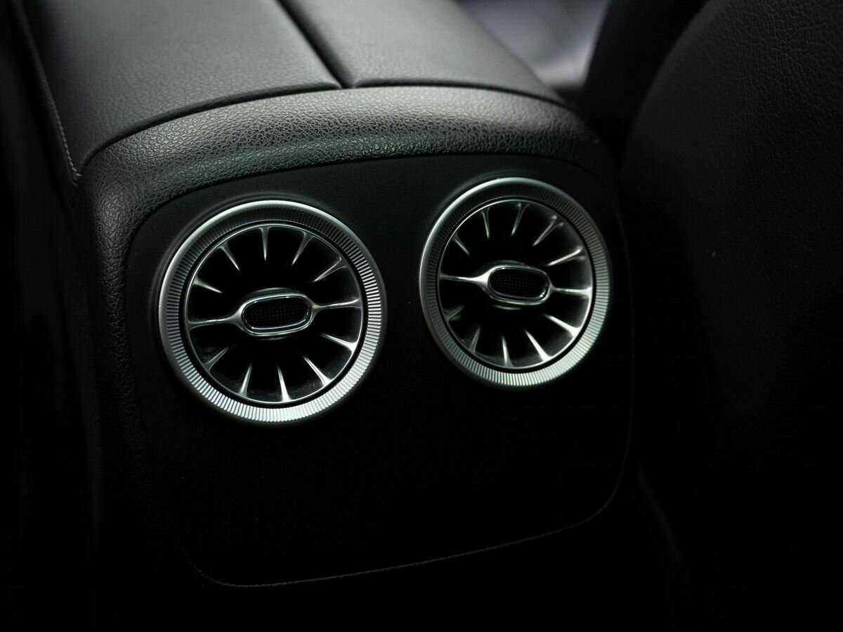 Купить Mercedes-Benz E-Класс с пробегом. Фото: #18