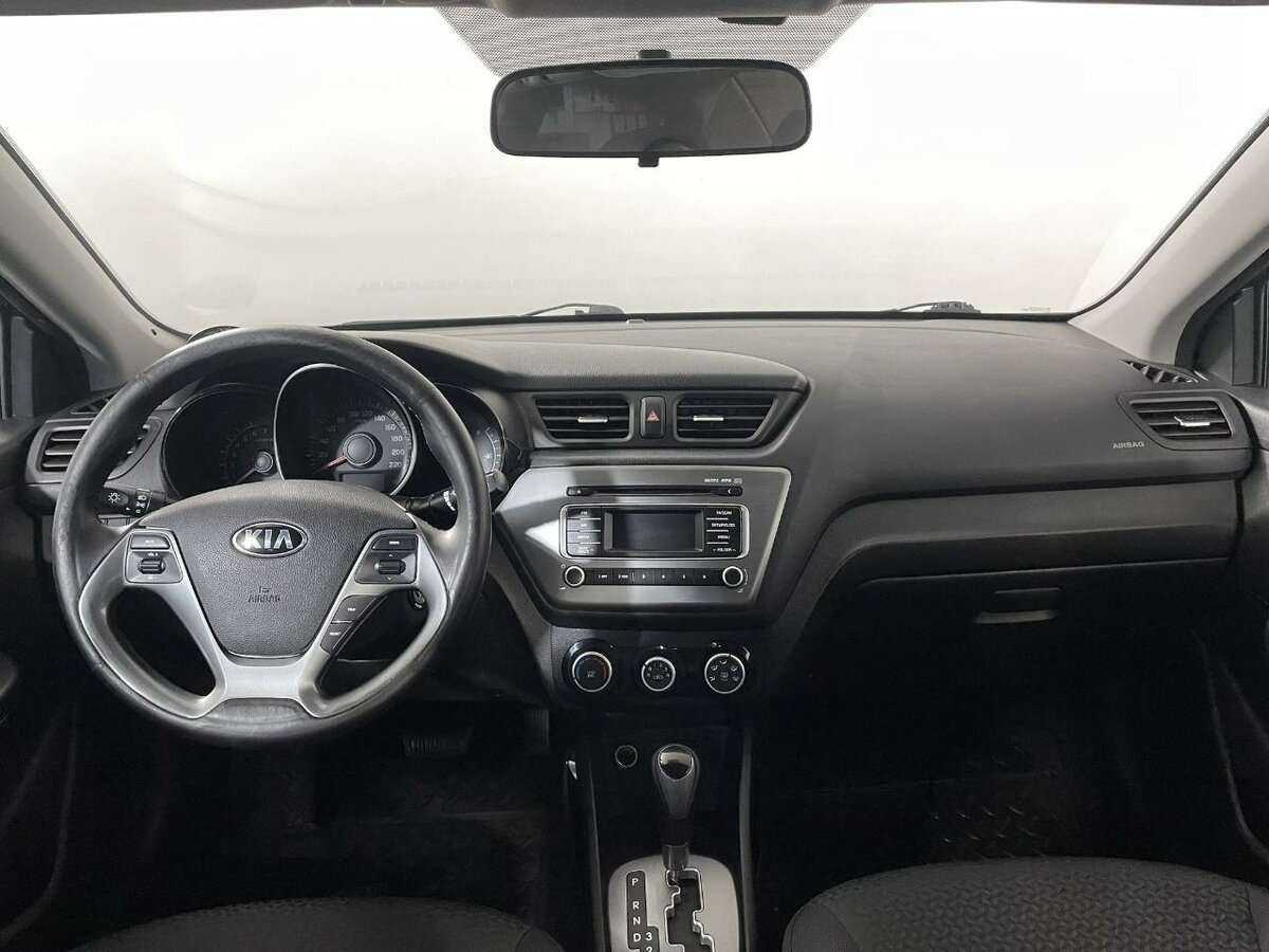 Купить Kia Rio с пробегом. Фото: #5