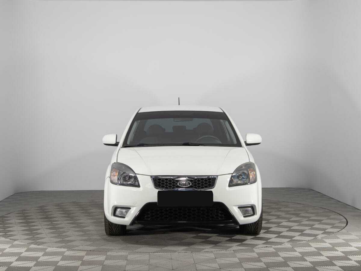 Купить Kia Rio с пробегом. Фото: #1
