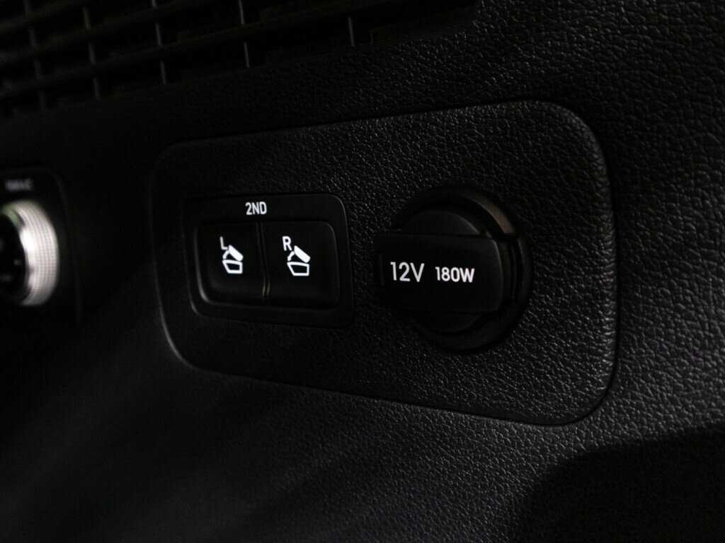 Купить Hyundai Santa Fe с пробегом. Фото: #15