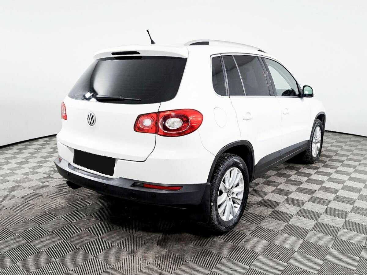 Купить Volkswagen Tiguan с пробегом. Фото: #4