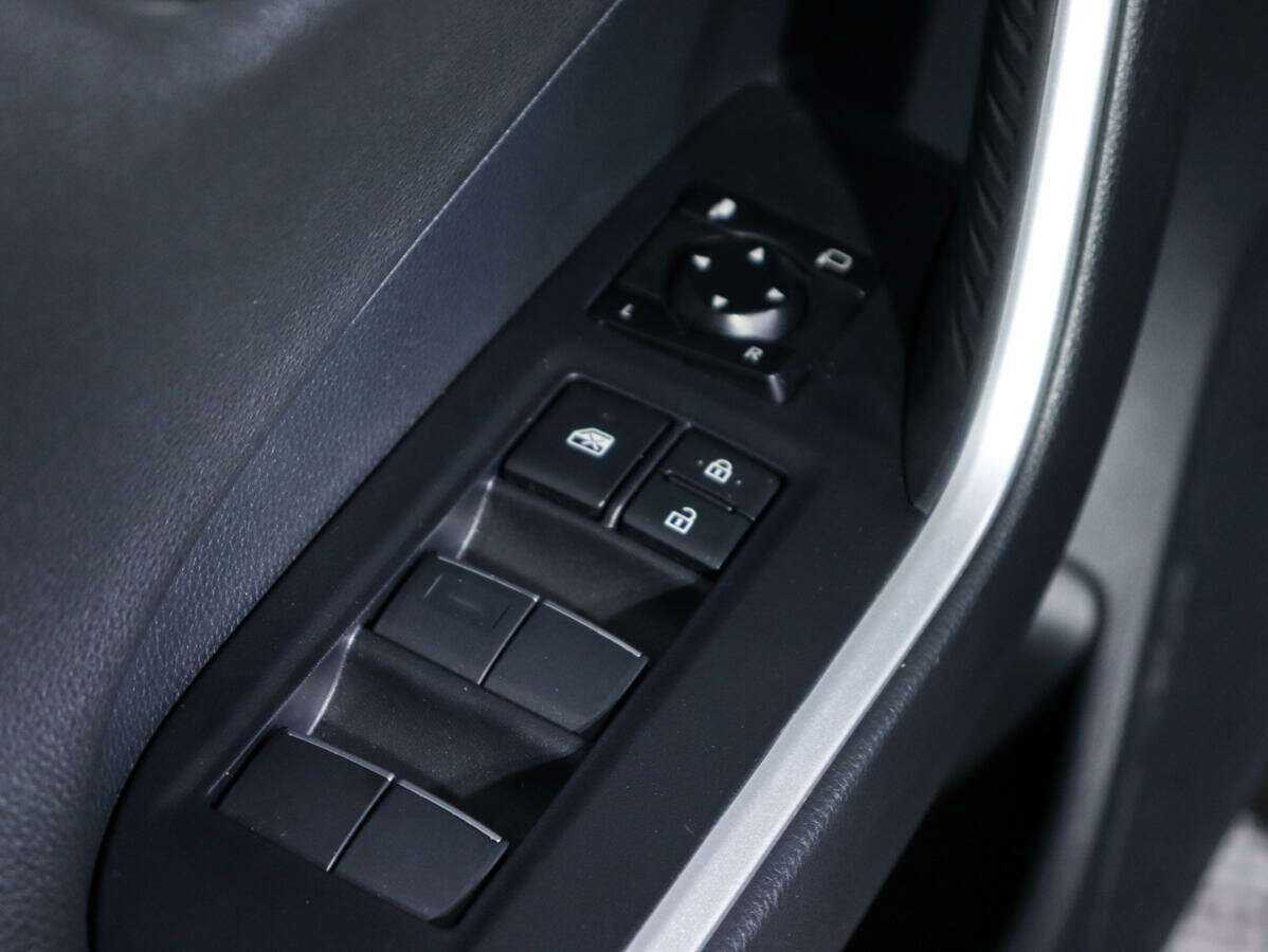Купить Toyota RAV4 с пробегом. Фото: #15