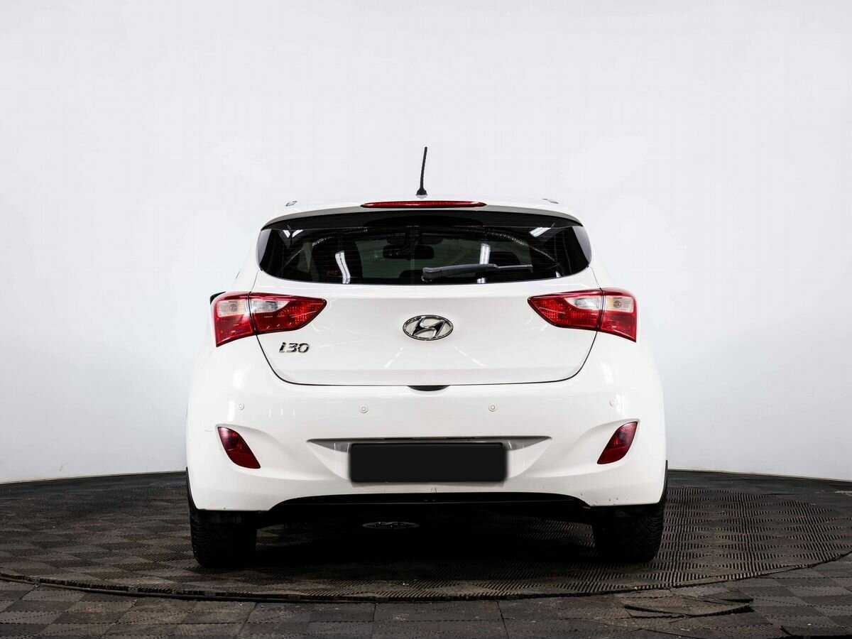 Купить Hyundai i30 с пробегом. Фото: #4