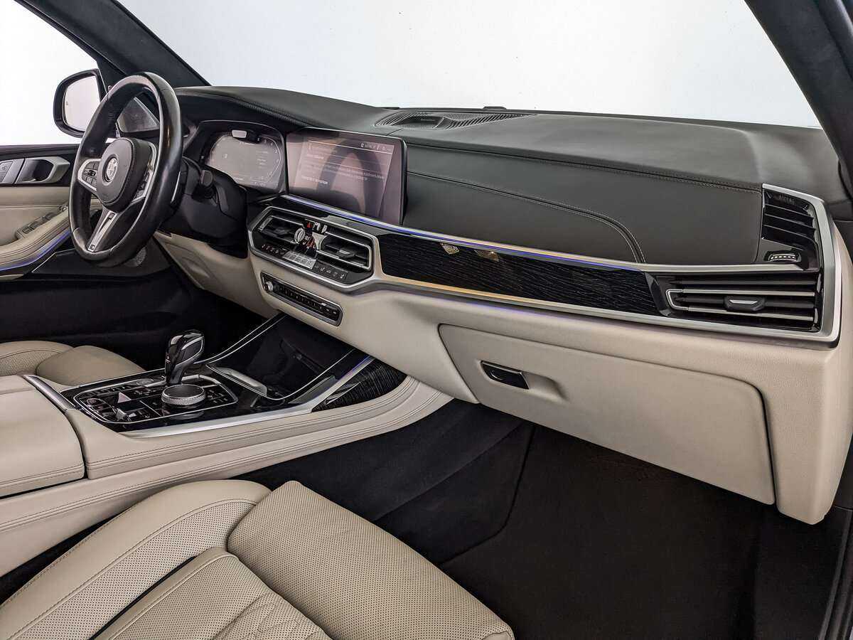 Купить BMW X7 с пробегом. Фото: #8